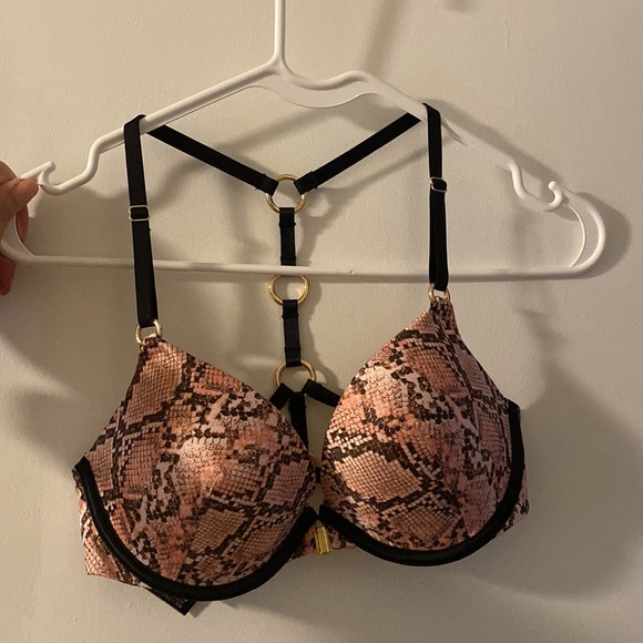 Victorias Secret Very Sexy Push Up 32C - Picture 3 of 7